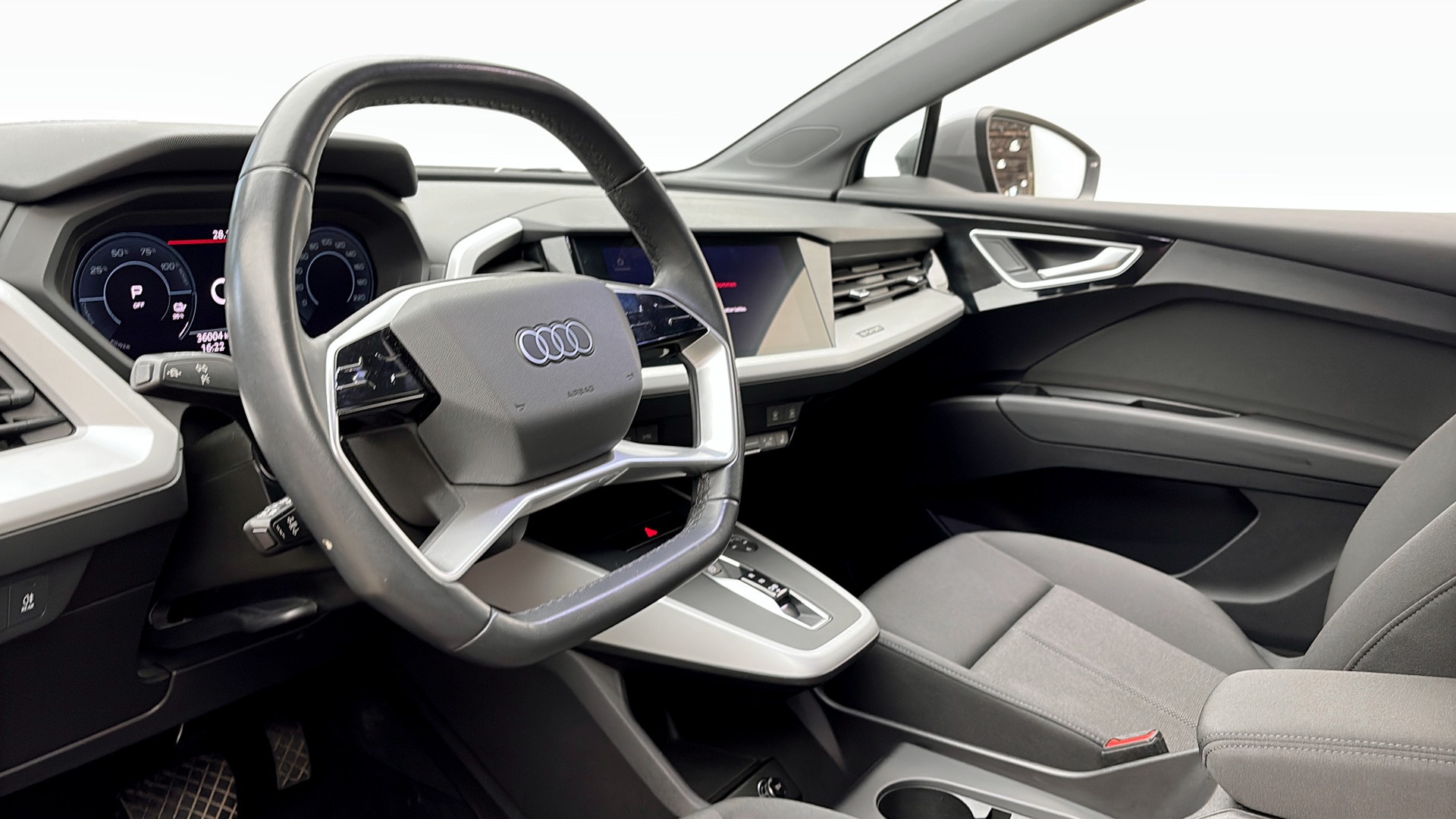 Audi Q4 Sportback e-tron JCS99J