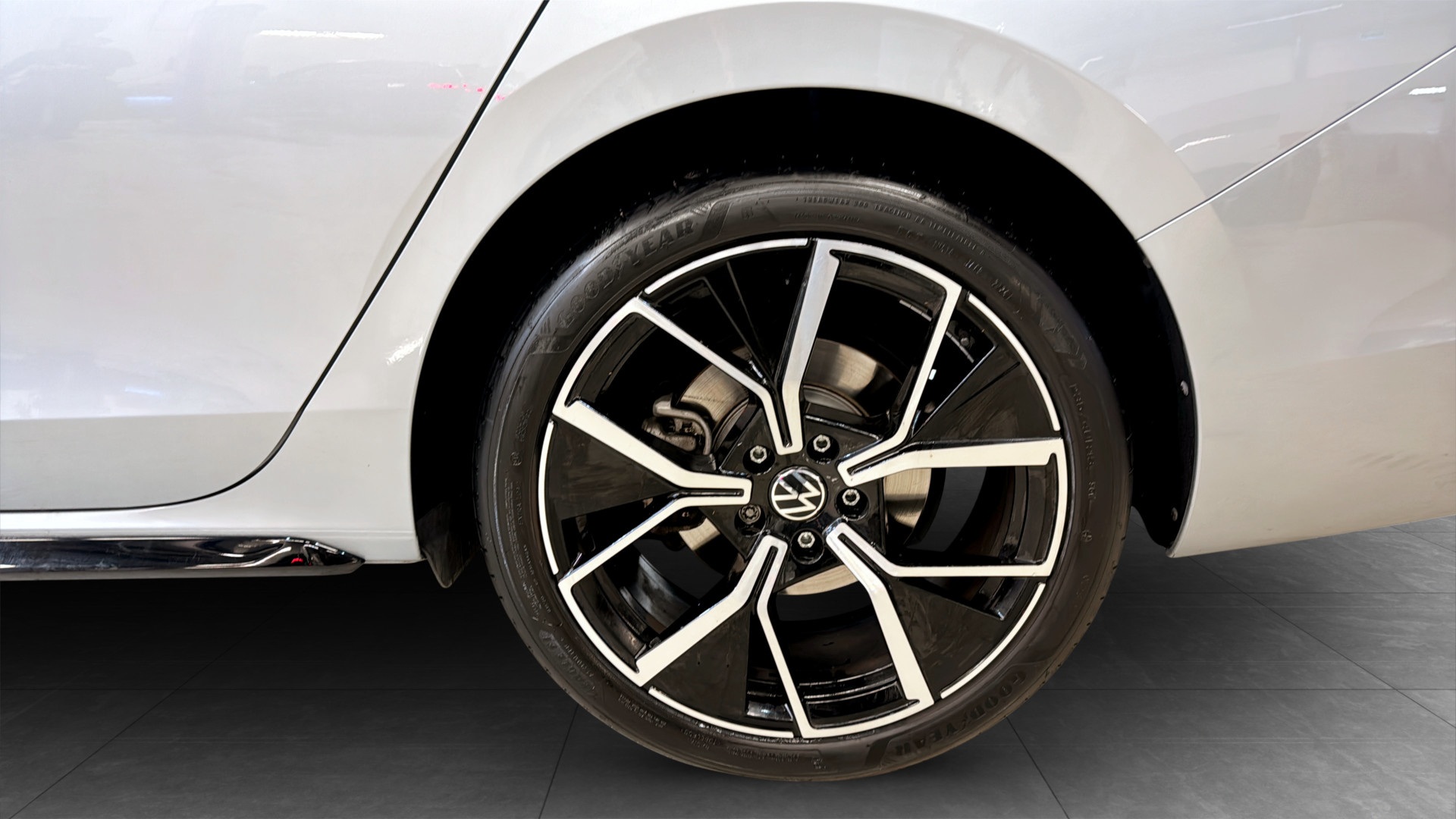 Volkswagen Passat JDE59A