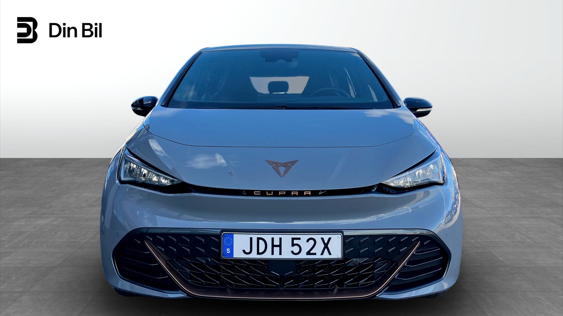CUPRA Born JDH52X