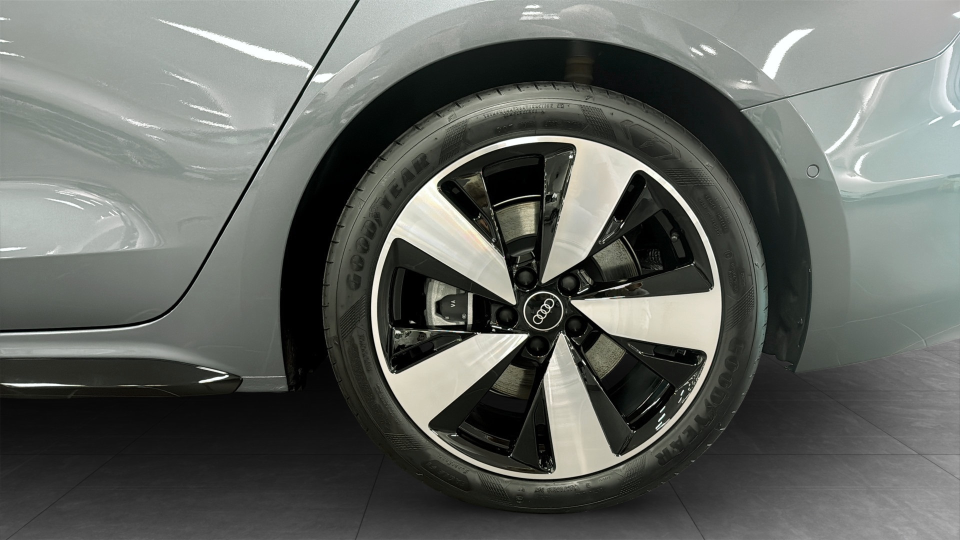 Audi A5 Avant JDK01H