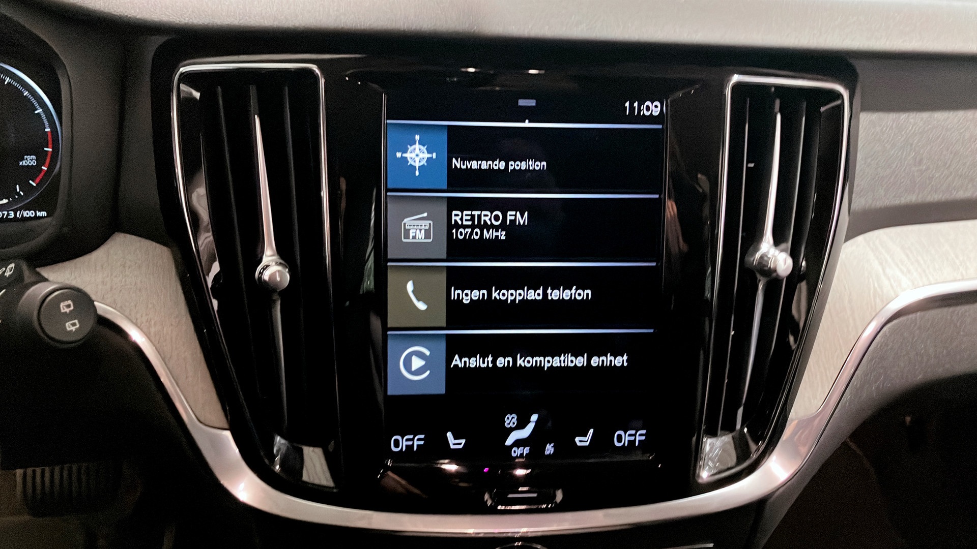 Volvo V60 JED88N
