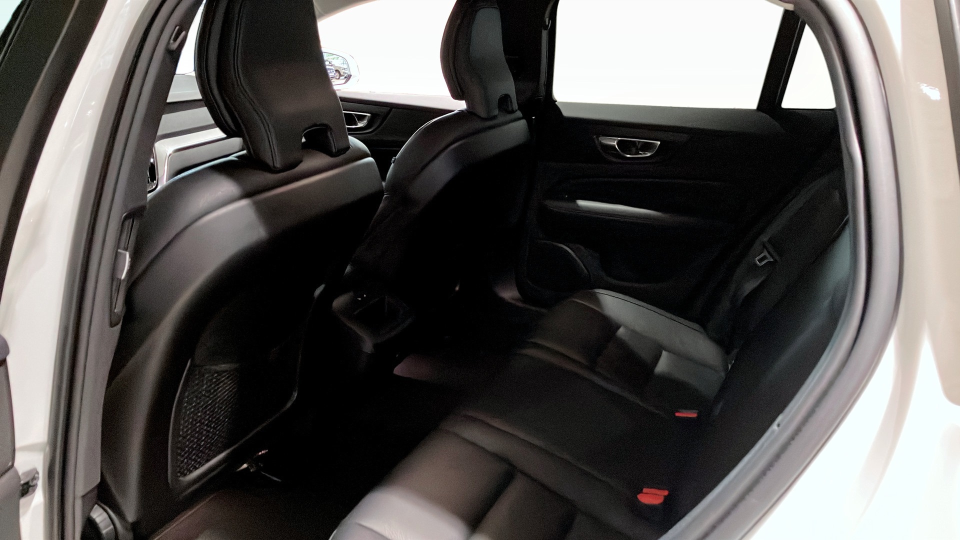 Volvo V60 JED88N