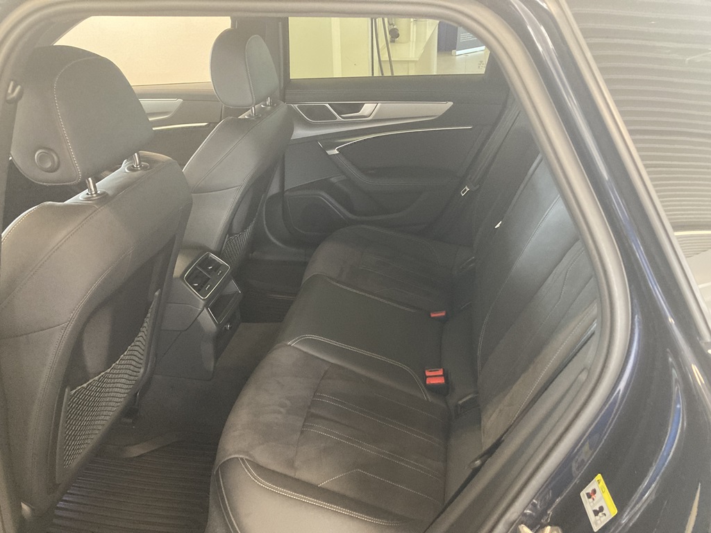 Audi A6 allroad quattro JEM52C
