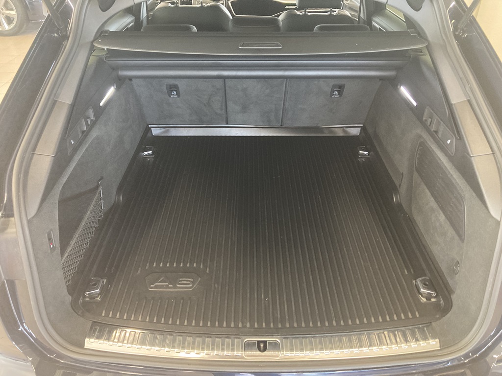 Audi A6 allroad quattro JEM52C
