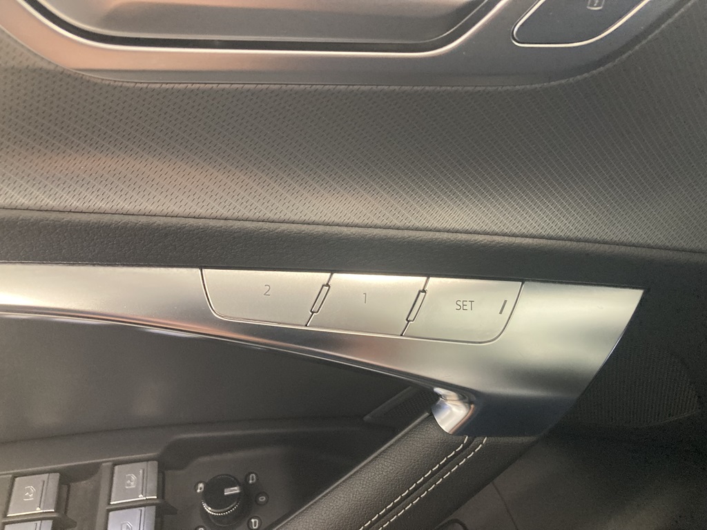 Audi A6 allroad quattro JEM52C