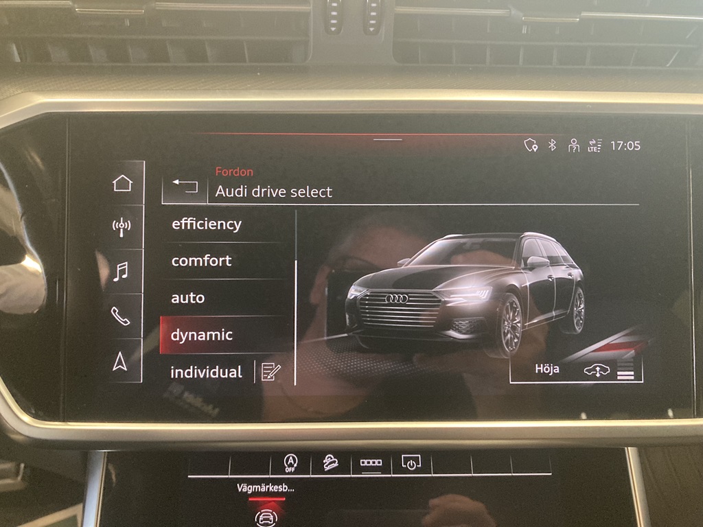 Audi A6 allroad quattro JEM52C