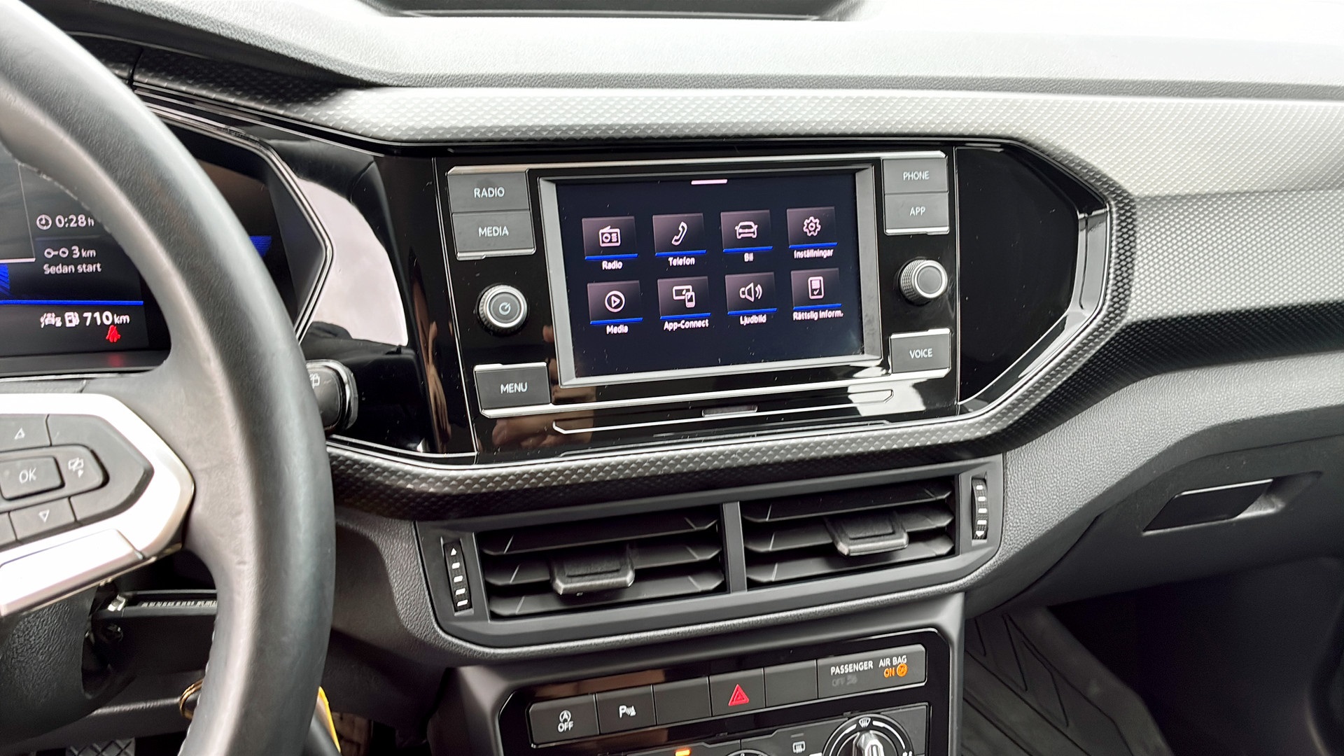 Volkswagen T-Cross JFG15F