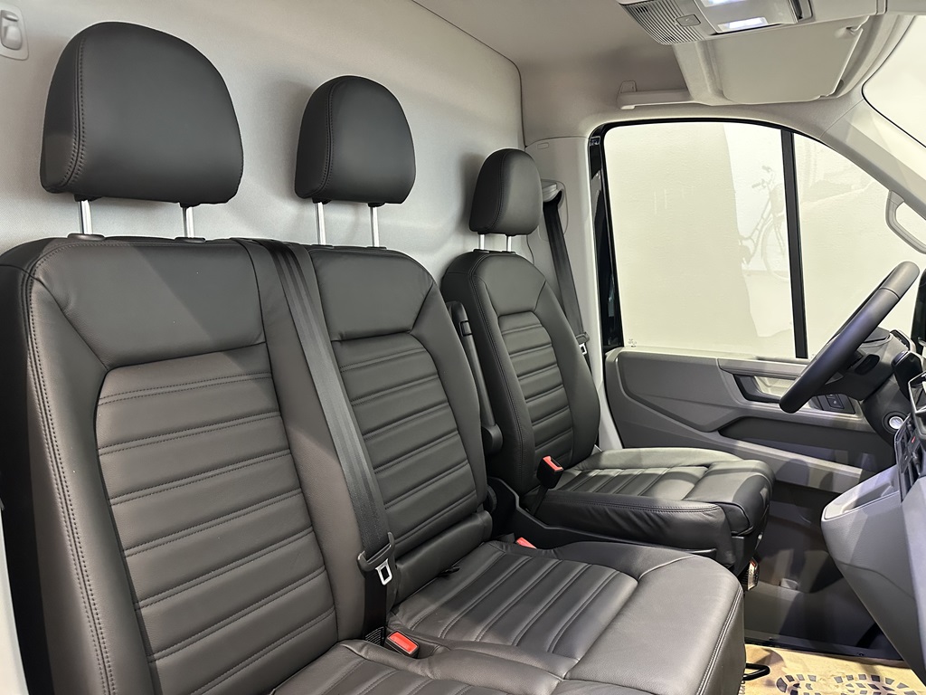 Volkswagen Crafter Skåp kort hjulbas JGN80H