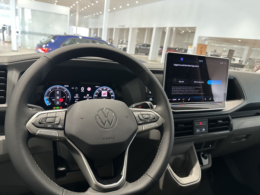 Volkswagen Crafter Skåp kort hjulbas JGN80H