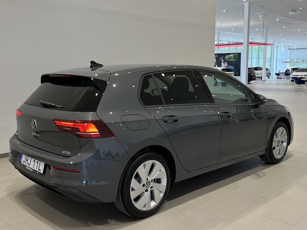 Volkswagen Golf JHJ11L