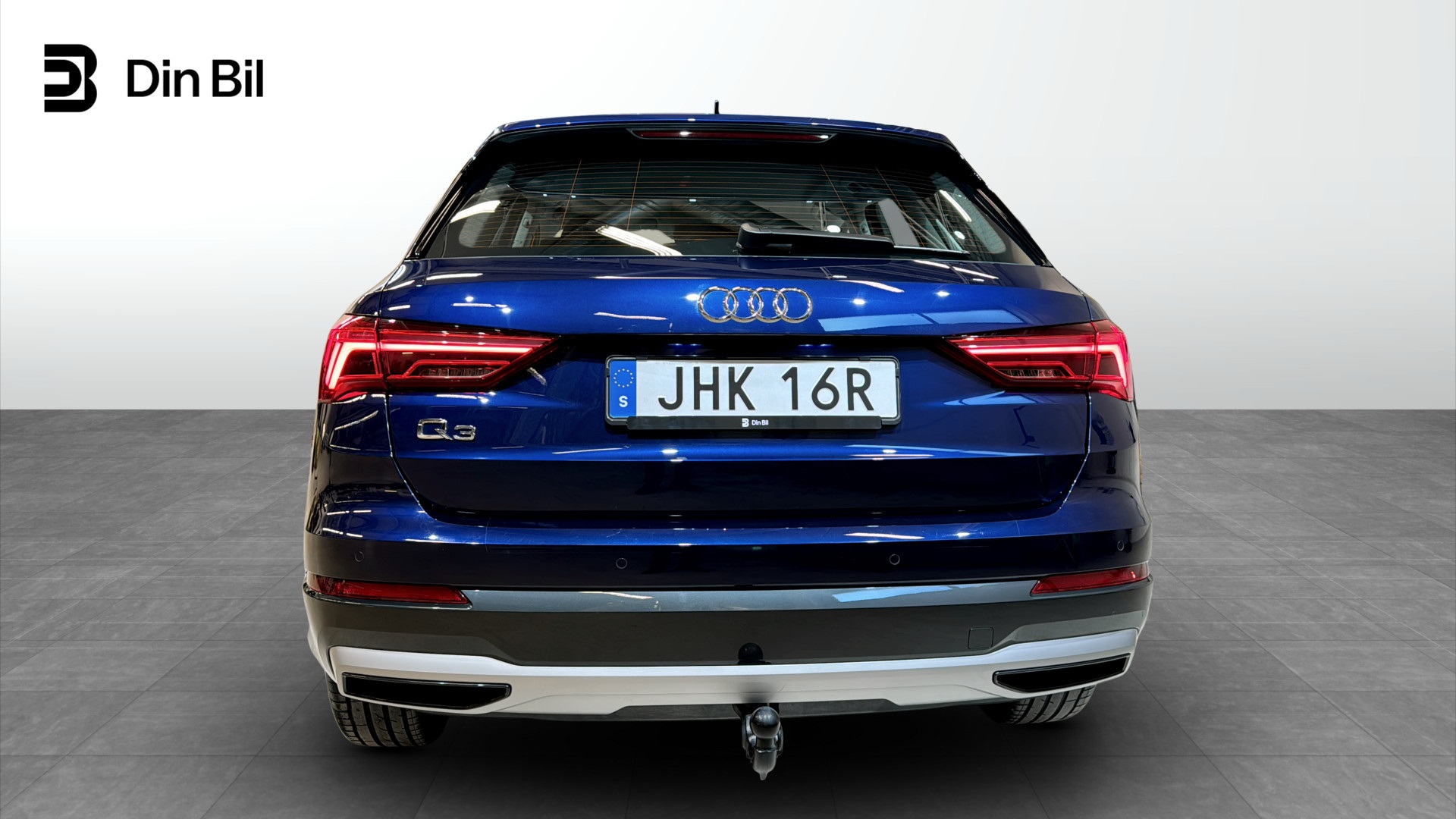 Audi Q3 JHK16R