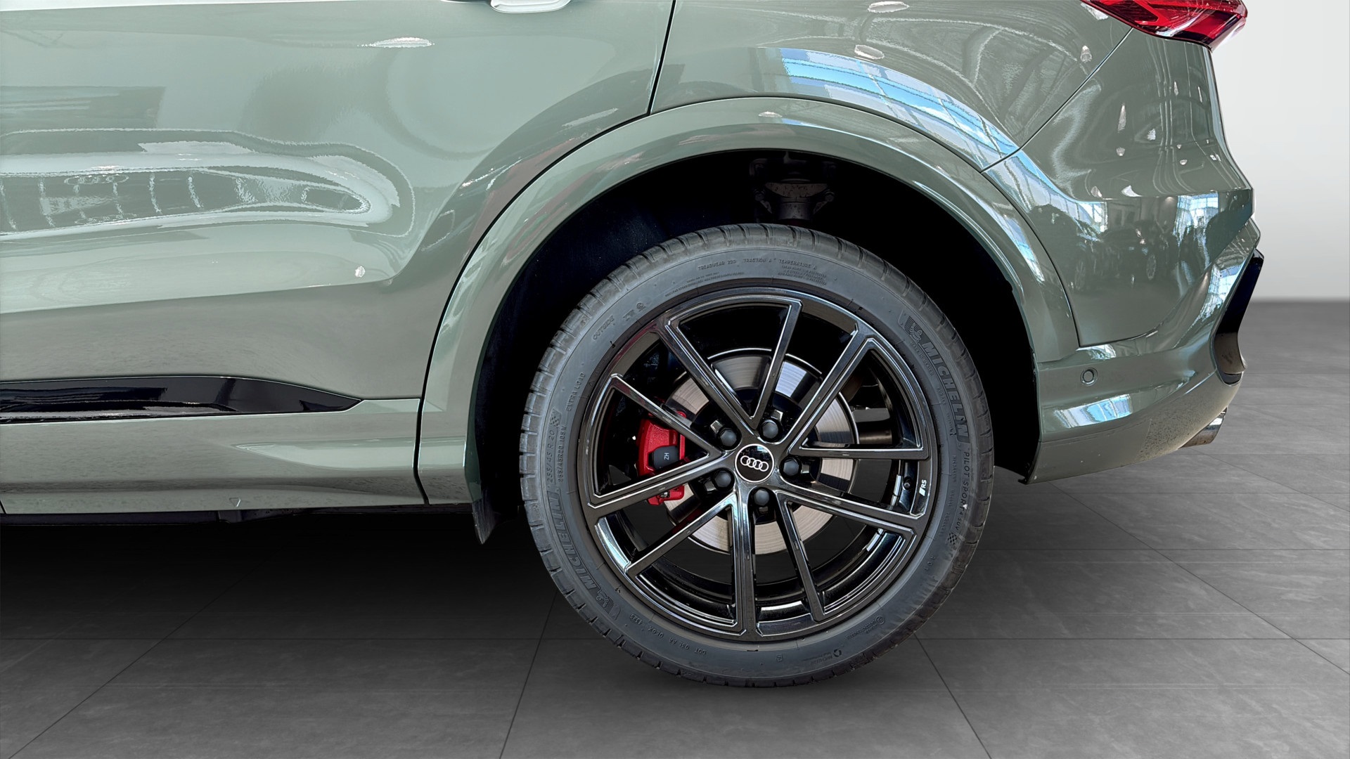 Audi Q5 Sportback JHN16K