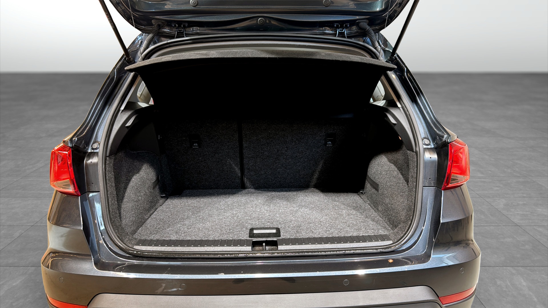 SEAT Arona JJD06A