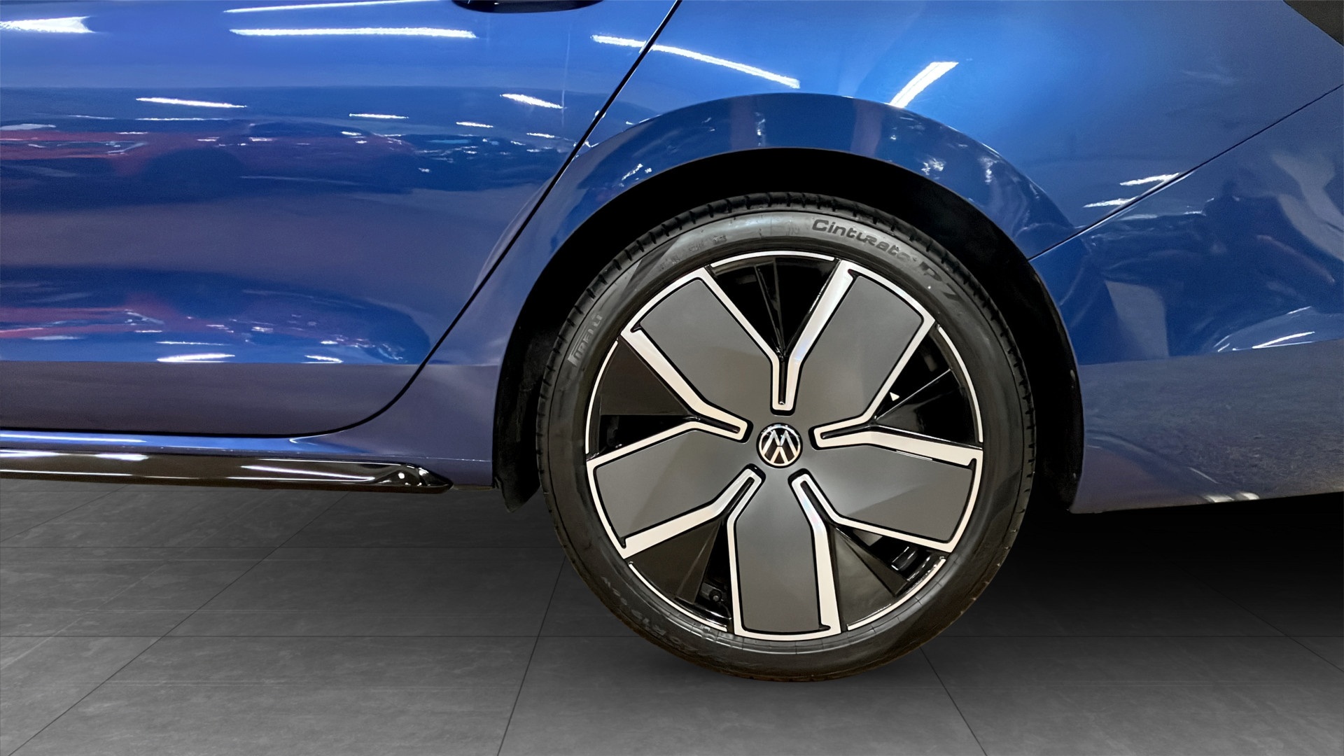 Volkswagen Passat Sportscombi JJH17L