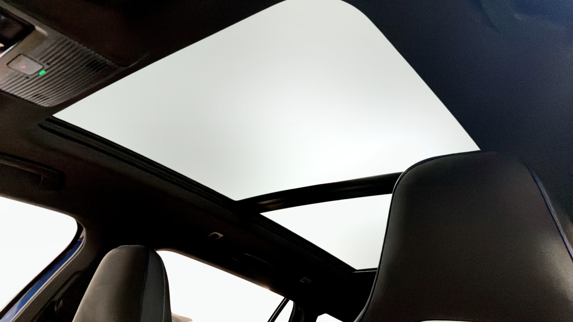 Volkswagen Passat Sportscombi JJH17L