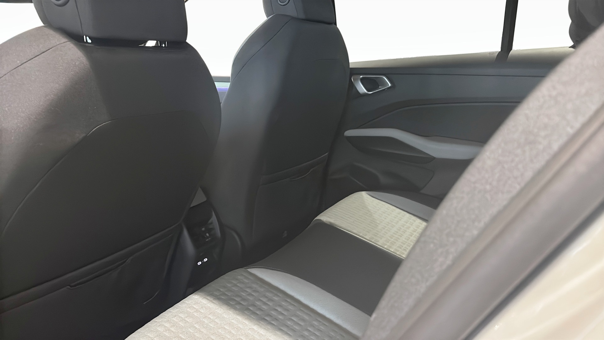 Skoda Epiq JJK02G