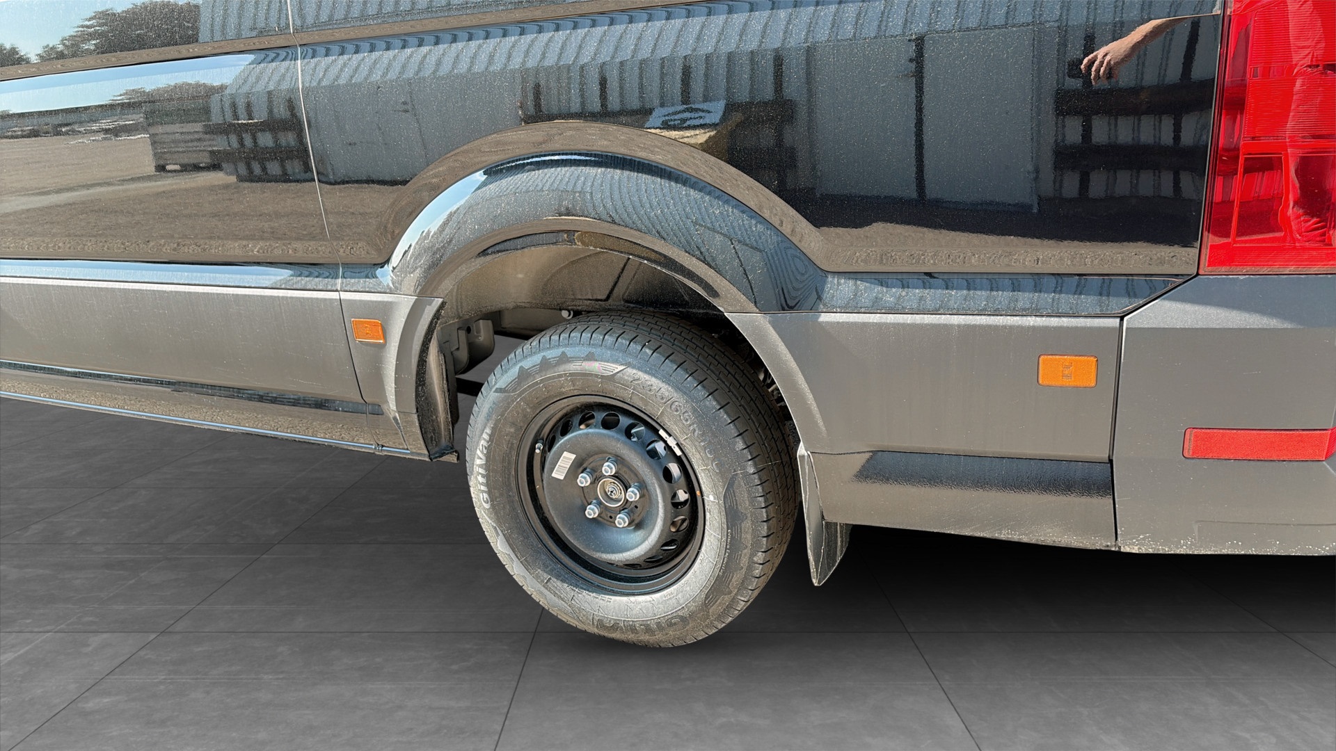 Volkswagen Crafter Skåp kort hjulbas JJL01N