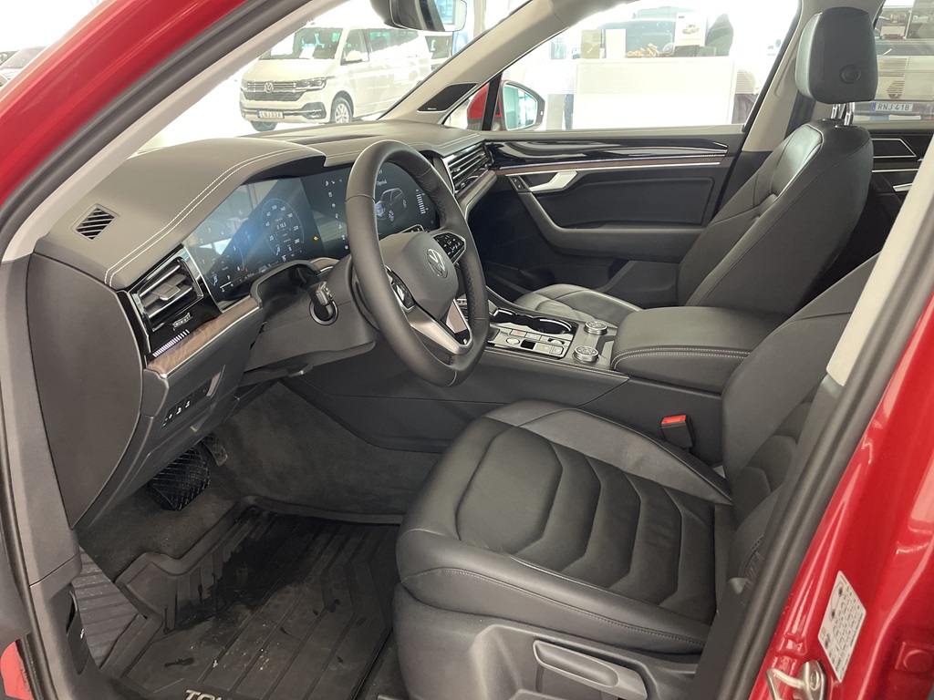 Volkswagen Touareg JJM79F