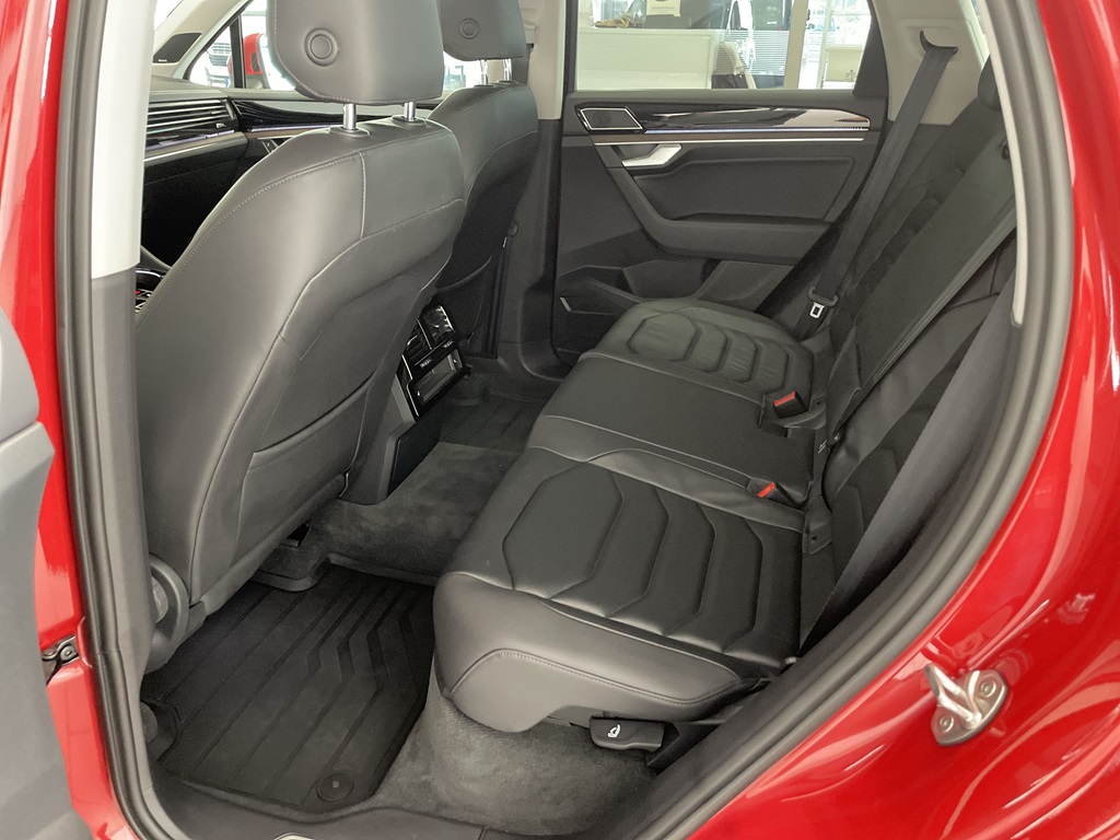 Volkswagen Touareg JJM79F