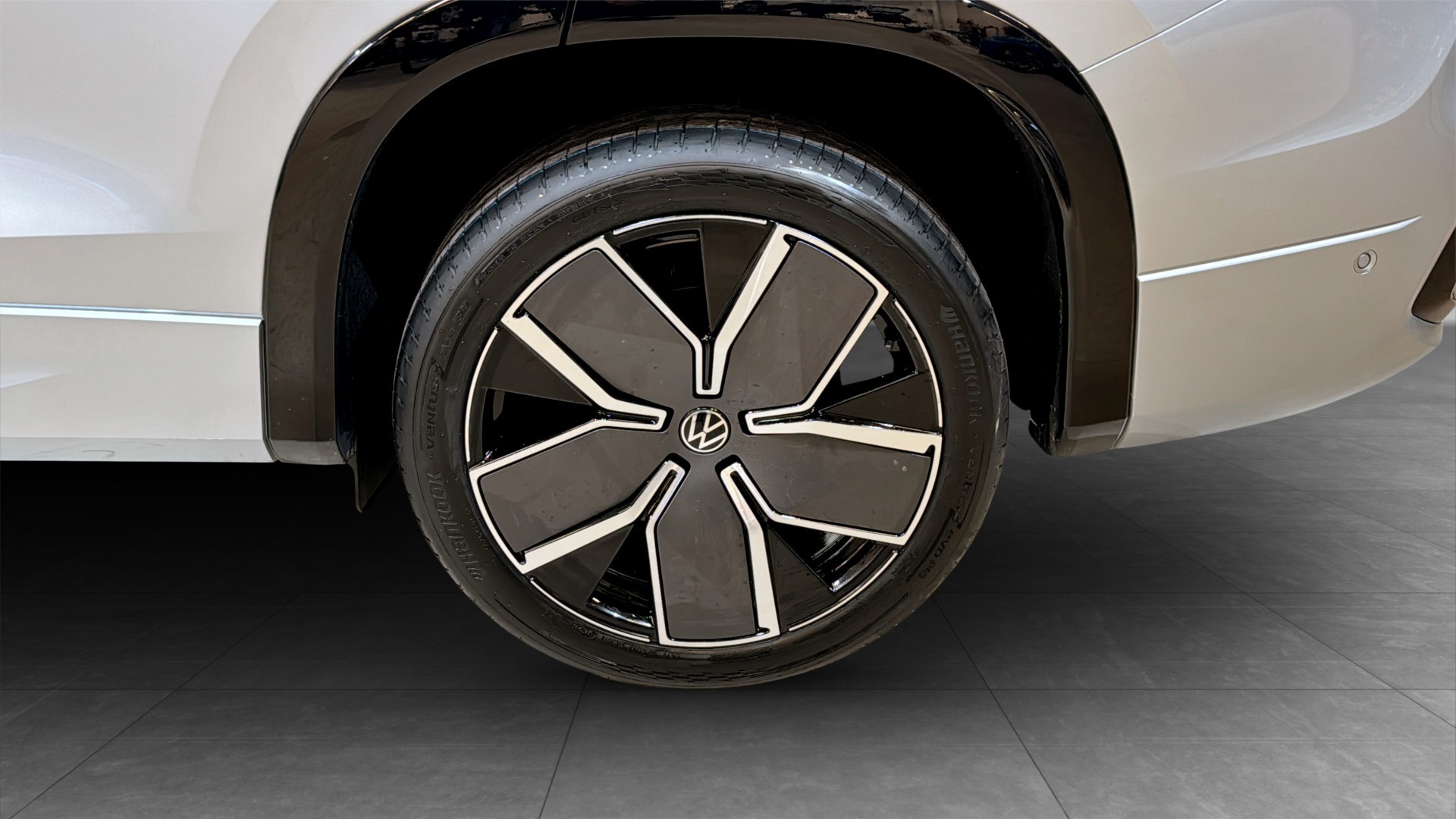 Volkswagen Tayron JJM80F