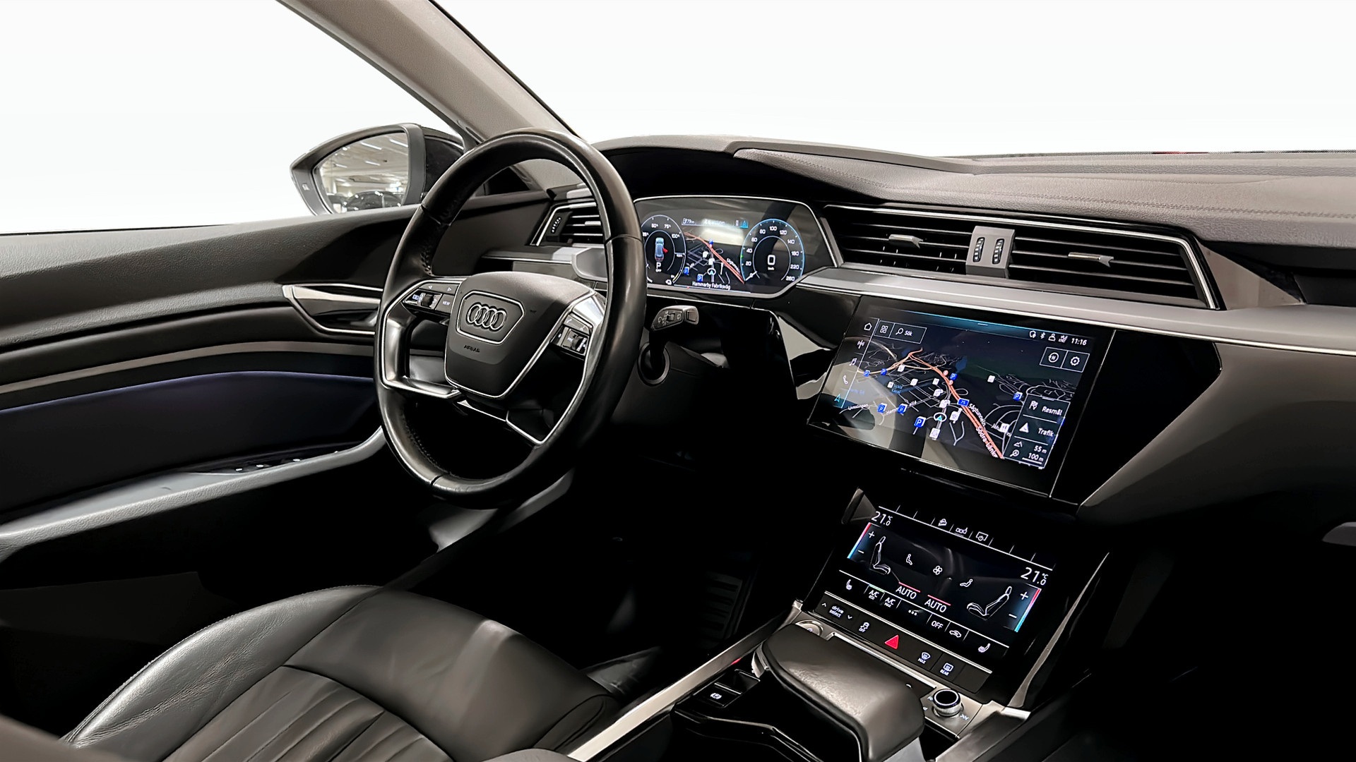 Audi e-tron JJW70E