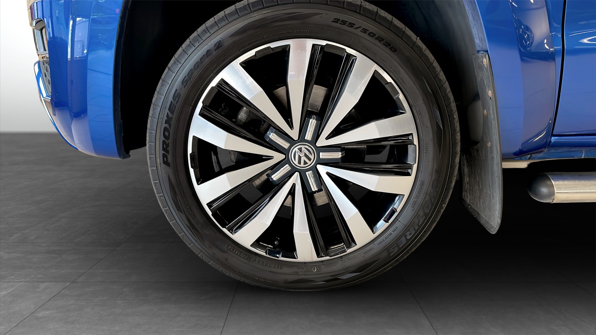 Volkswagen Amarok JKL763