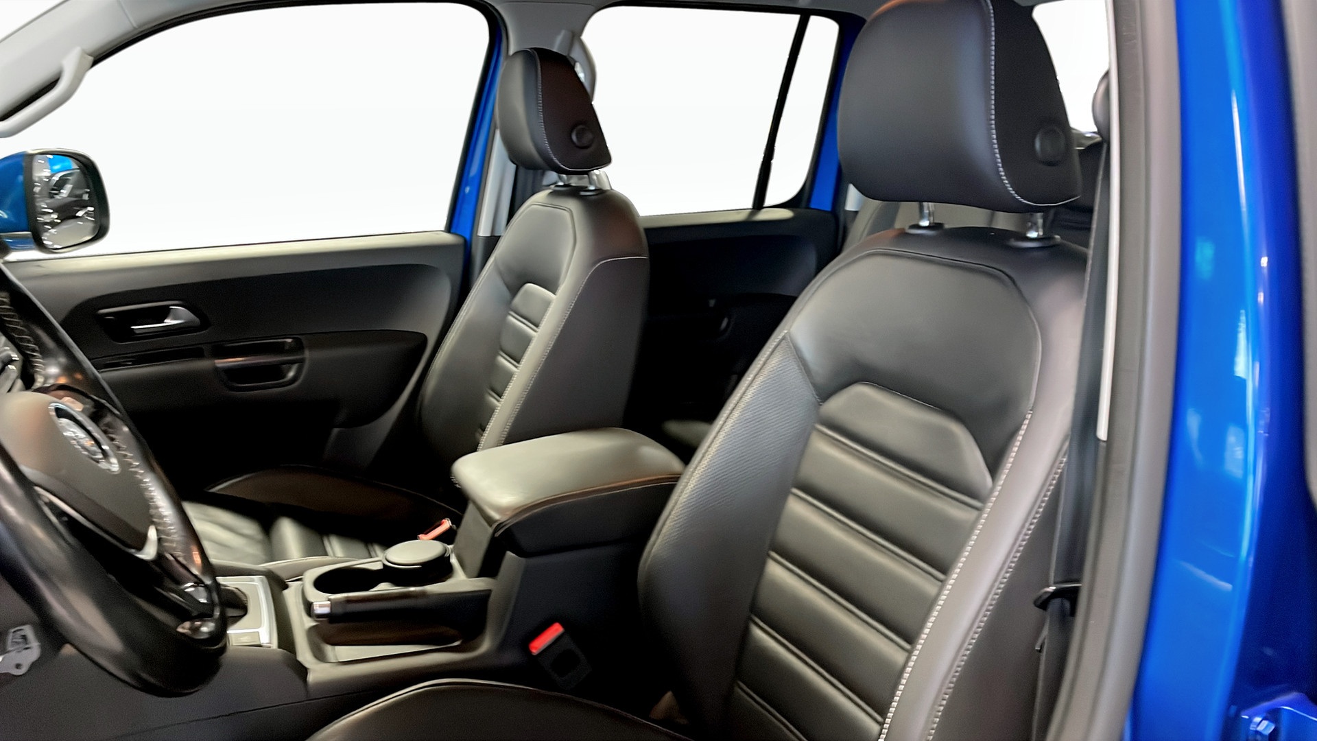 Volkswagen Amarok JKL763