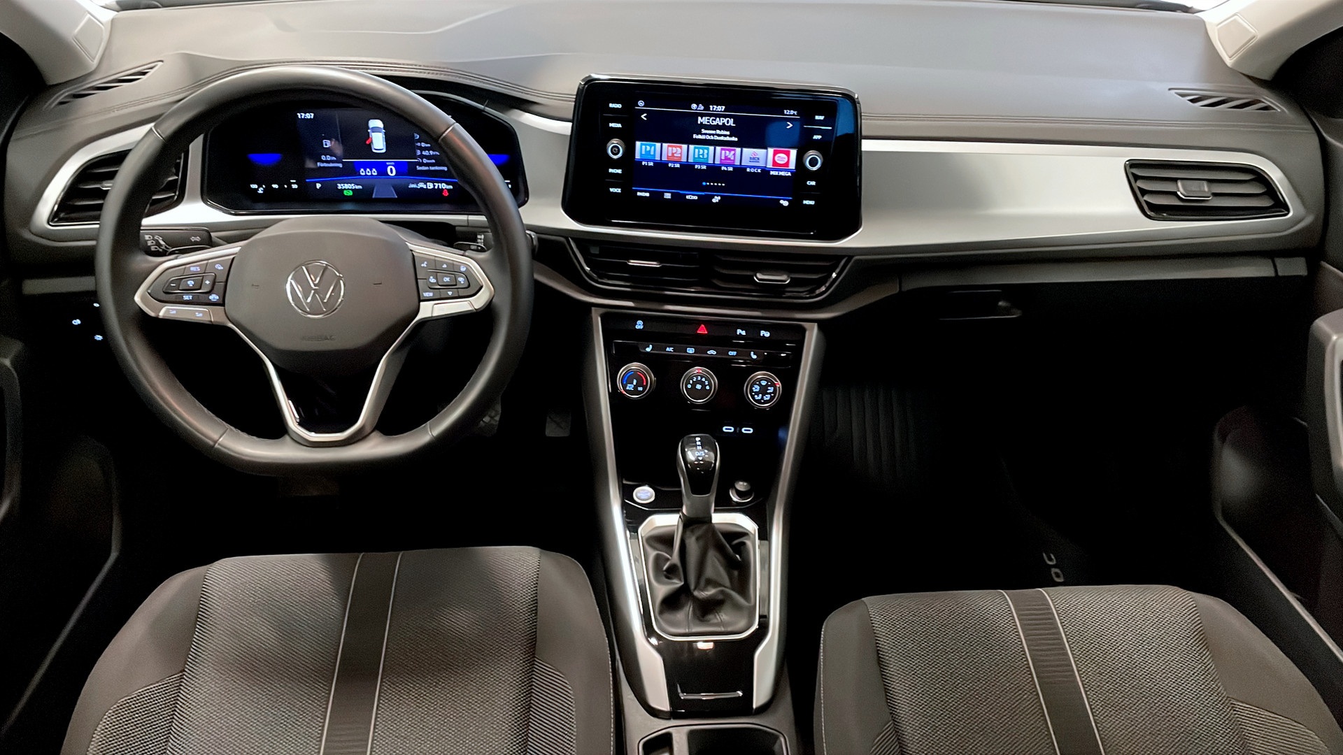 Volkswagen T-Roc JLF52W