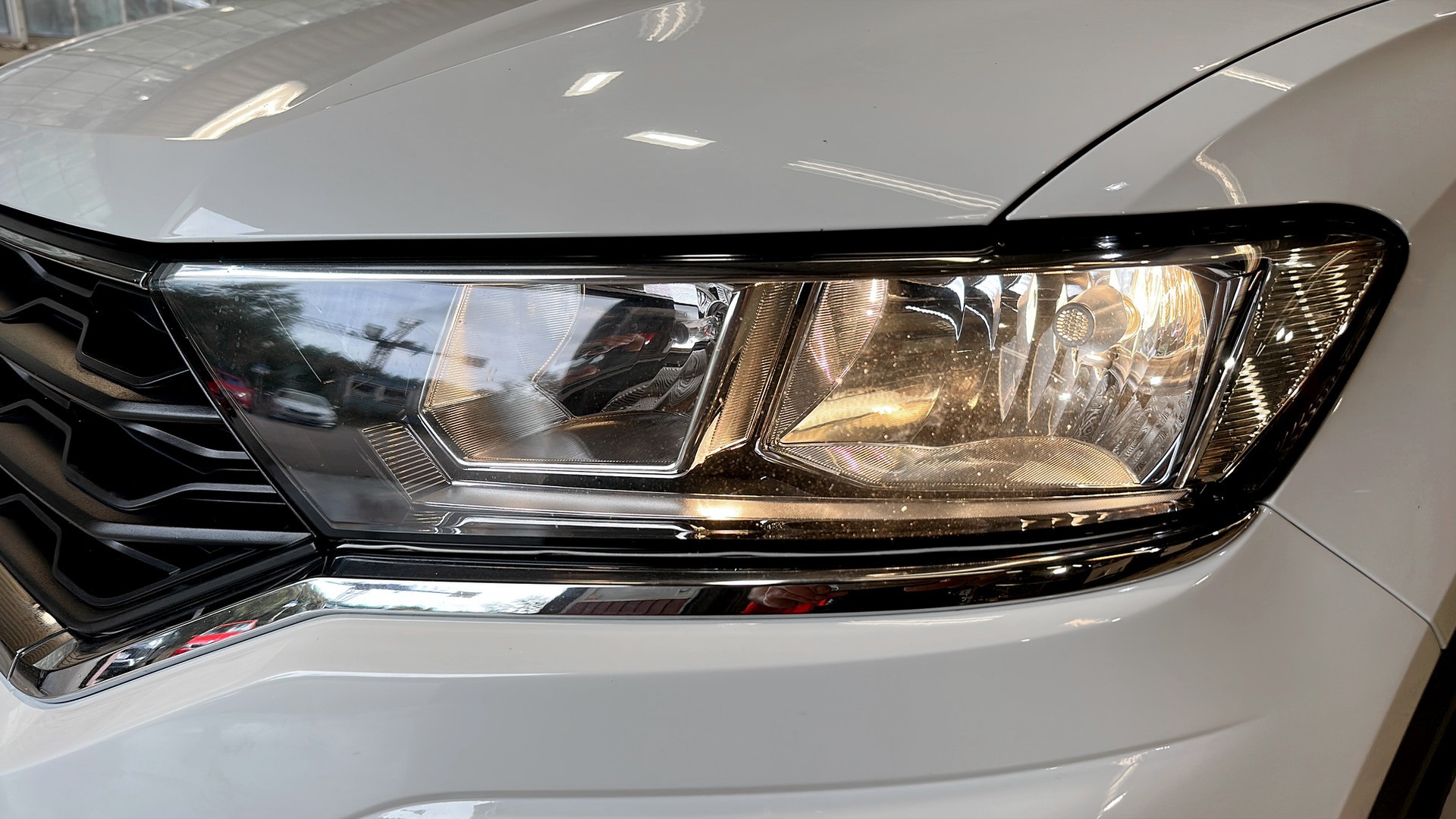 Volkswagen T-Roc JLY085