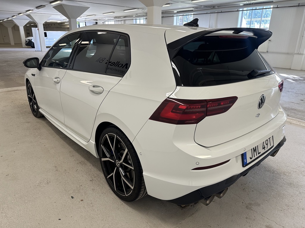Volkswagen Golf JML49T