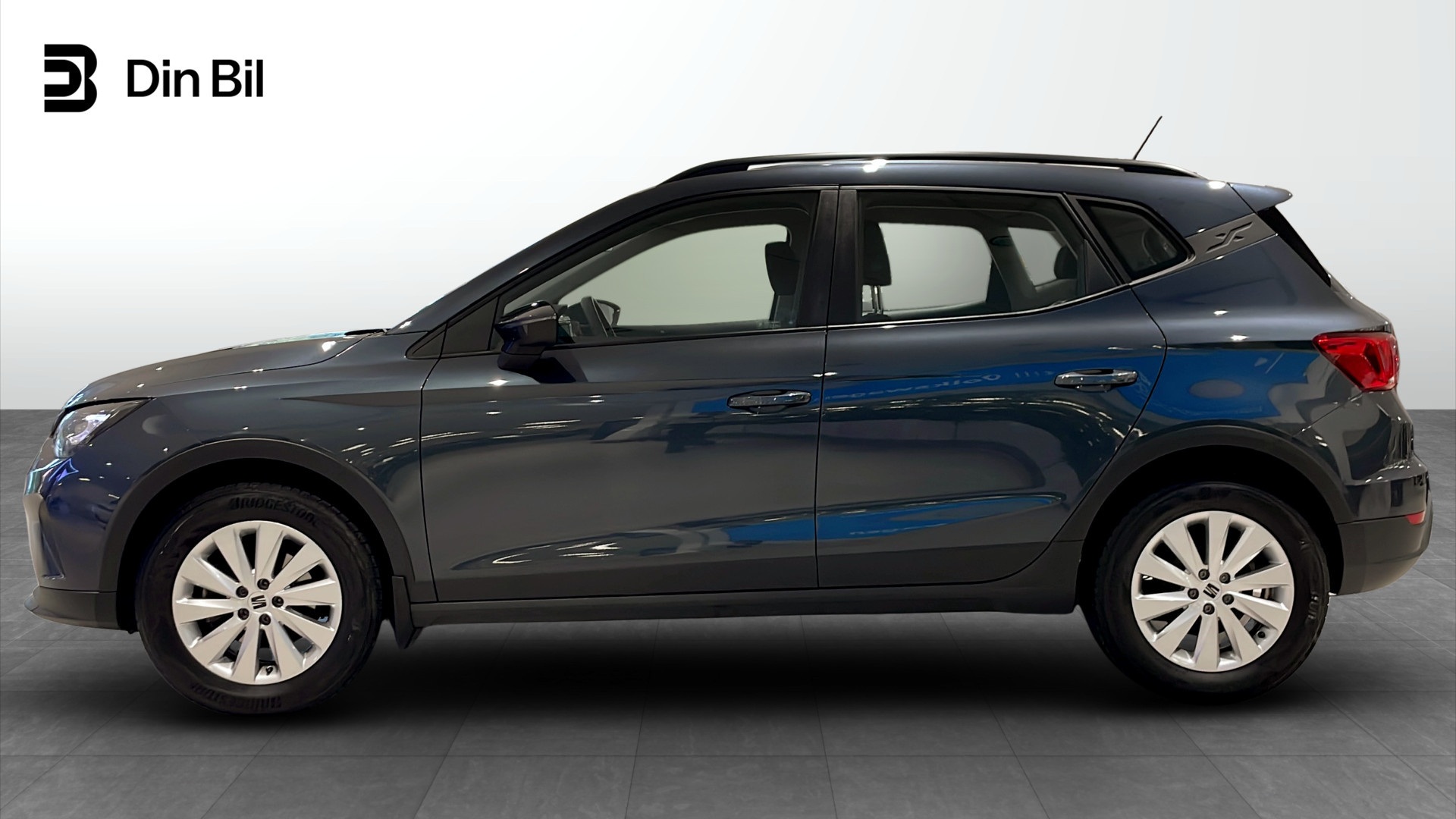 SEAT Arona JMY52F