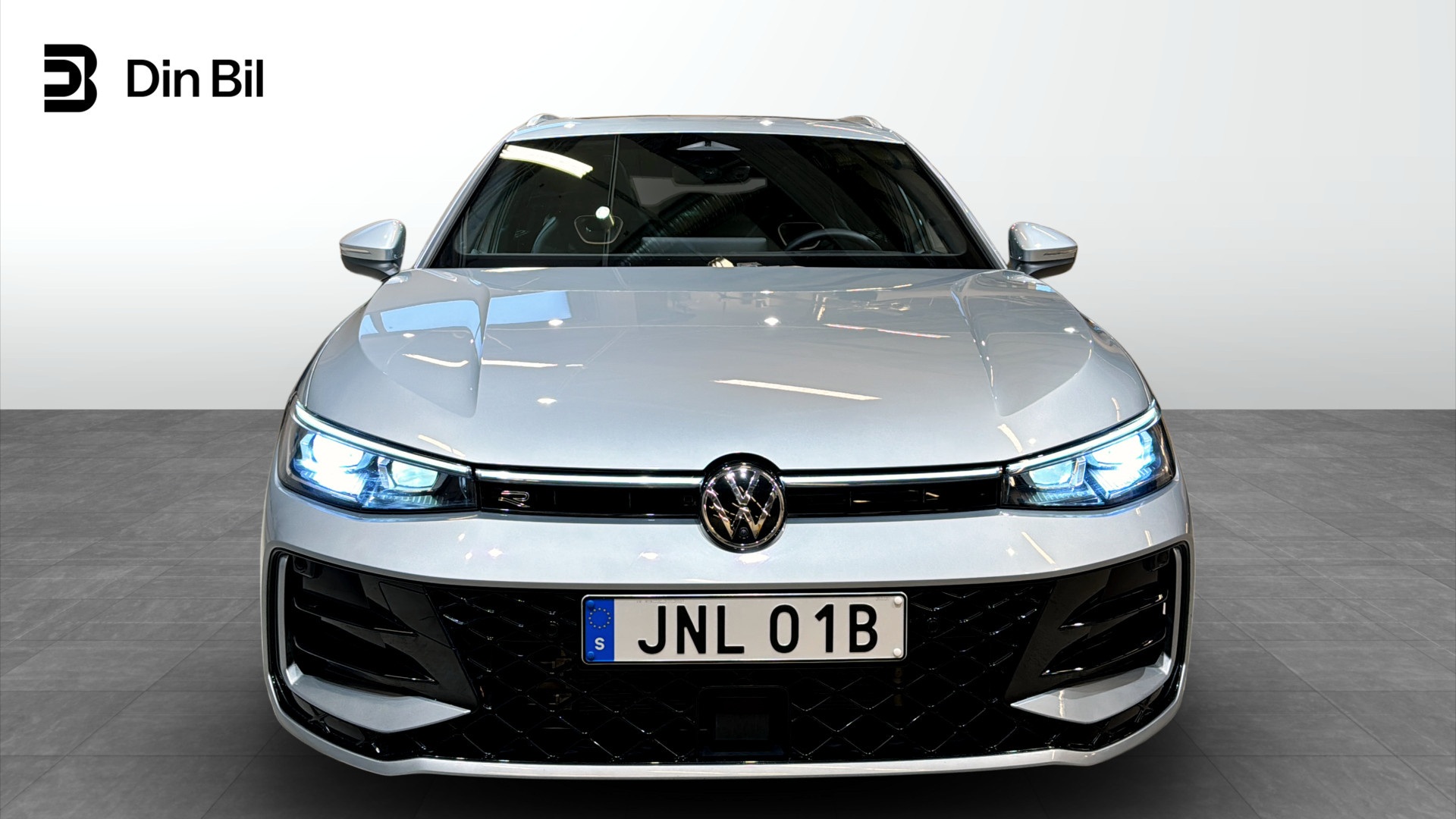 Volkswagen Passat JNL01B
