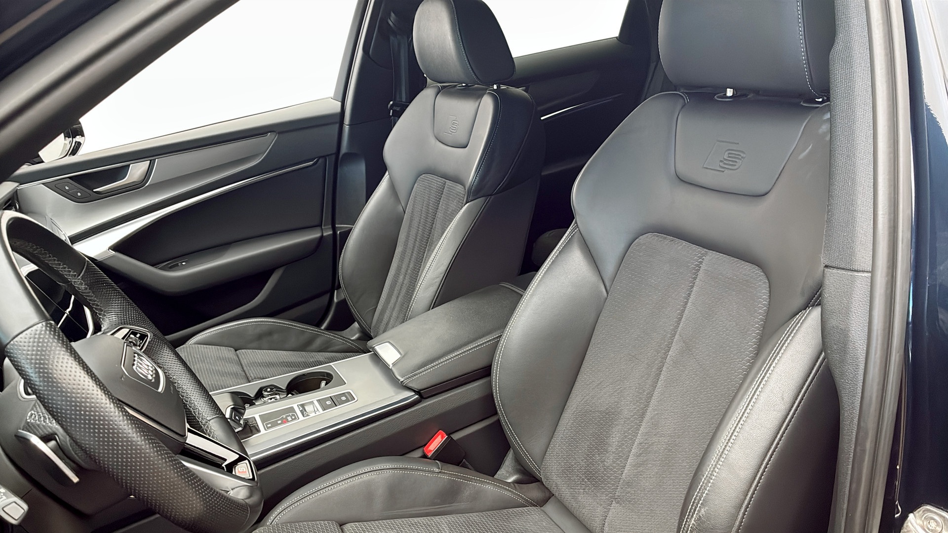 Audi A6 Avant JOJ89E