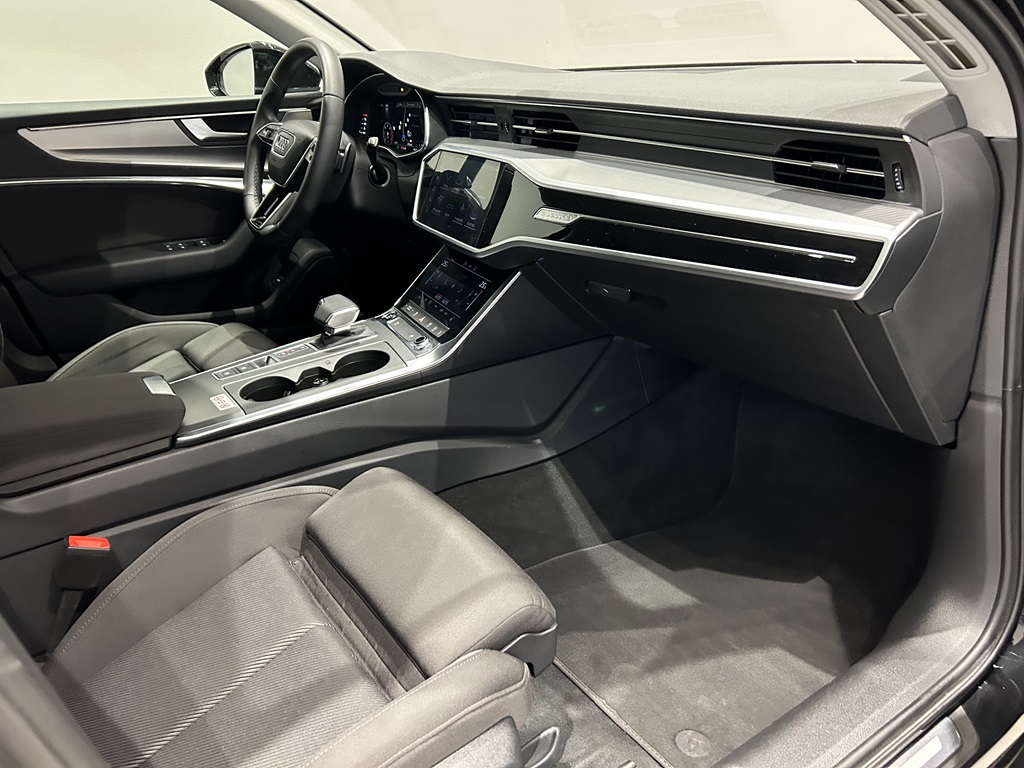 Audi A6 Avant JOK99E