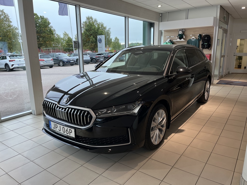 Skoda Superb Combi JPJ06P
