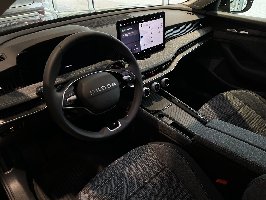 Skoda Superb Combi JPJ06P