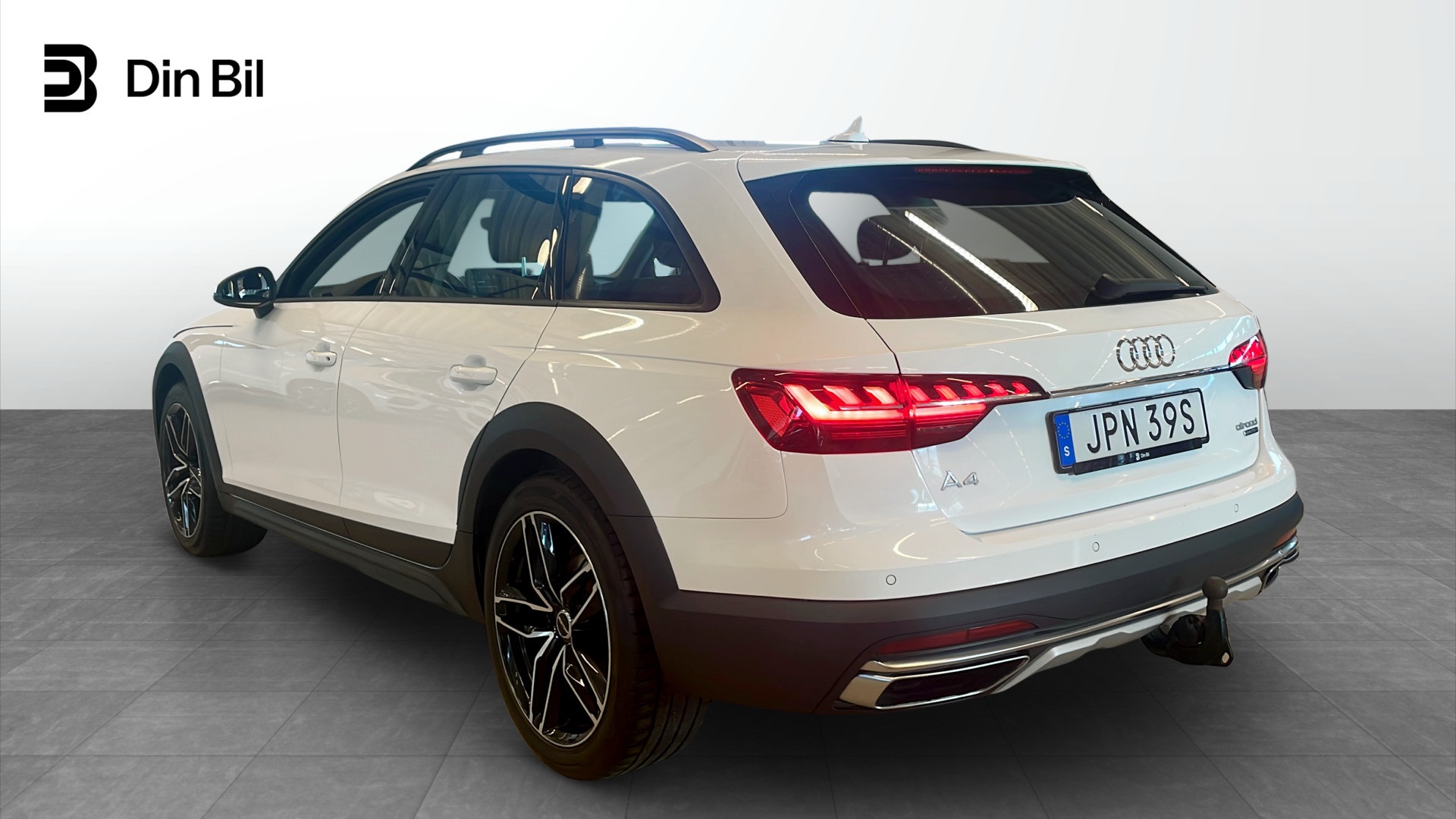 Audi A4 allroad quattro JPN39S