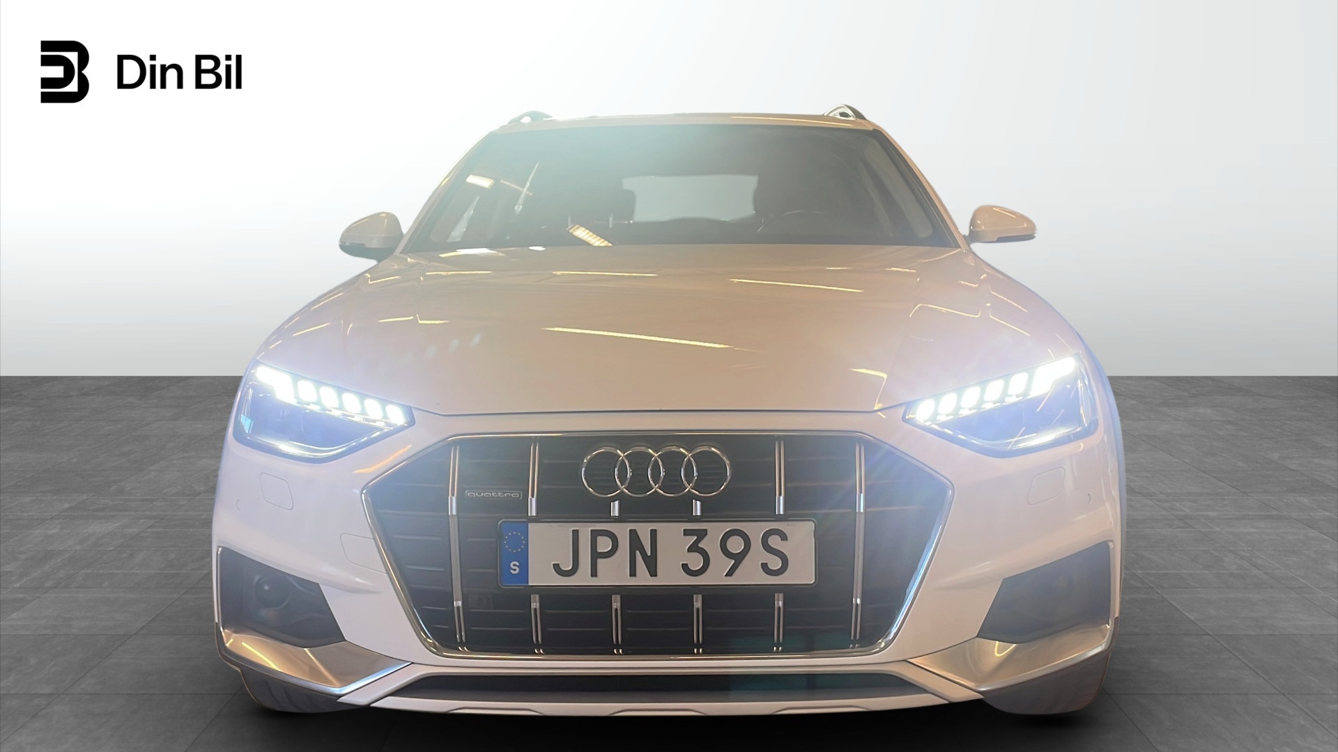 Audi A4 allroad quattro JPN39S