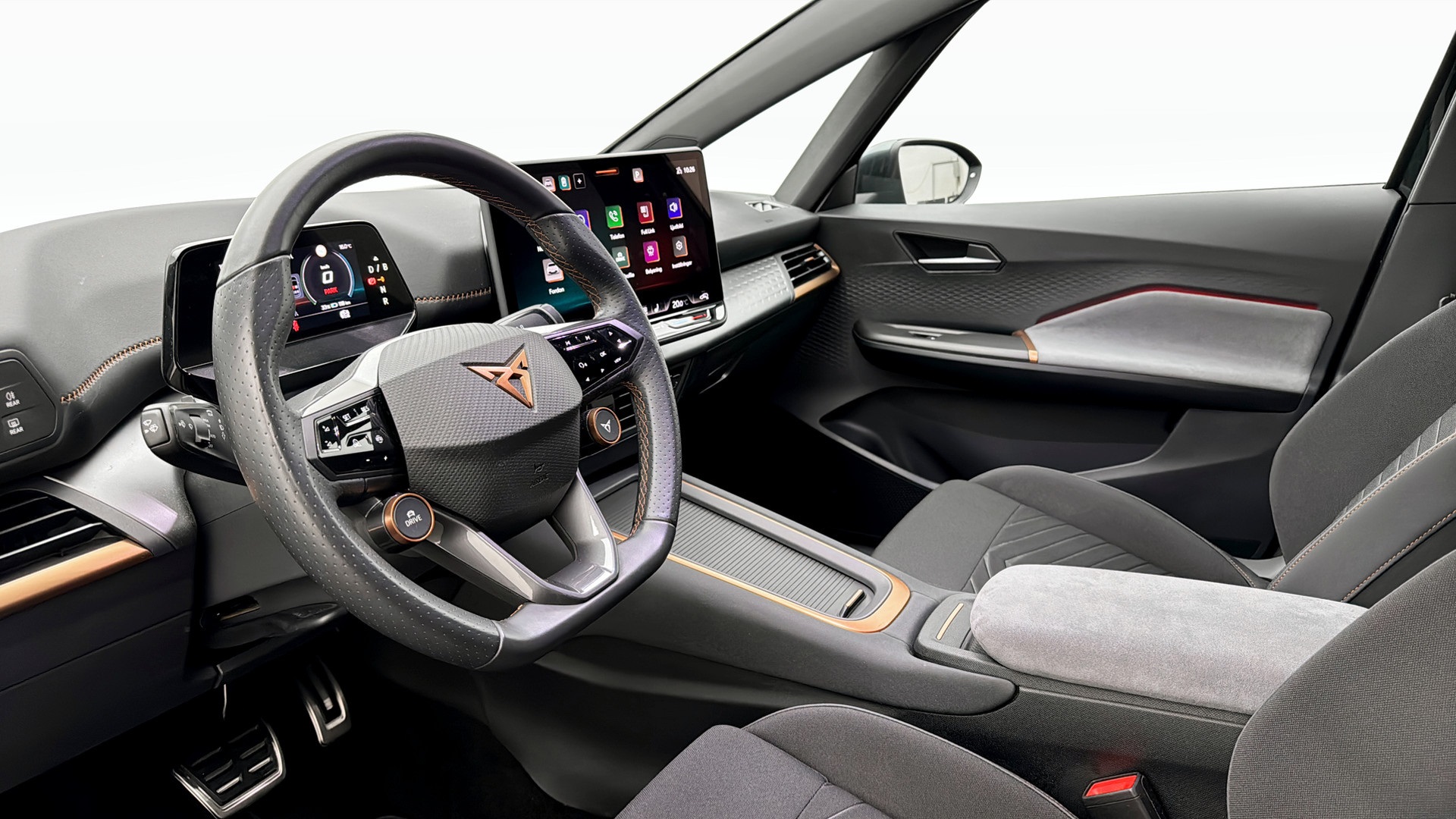 CUPRA Born JPP02Y
