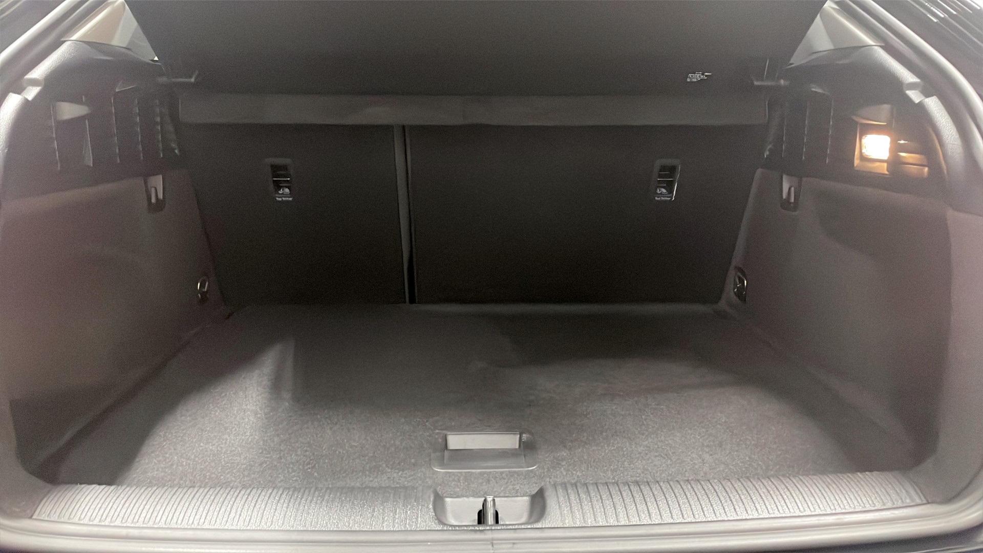 Audi Q2 JPX52H