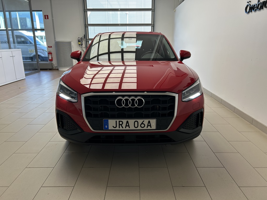 Audi Q2 JRA06A