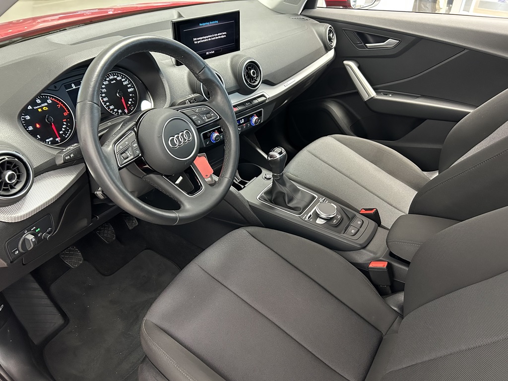 Audi Q2 JRA06A