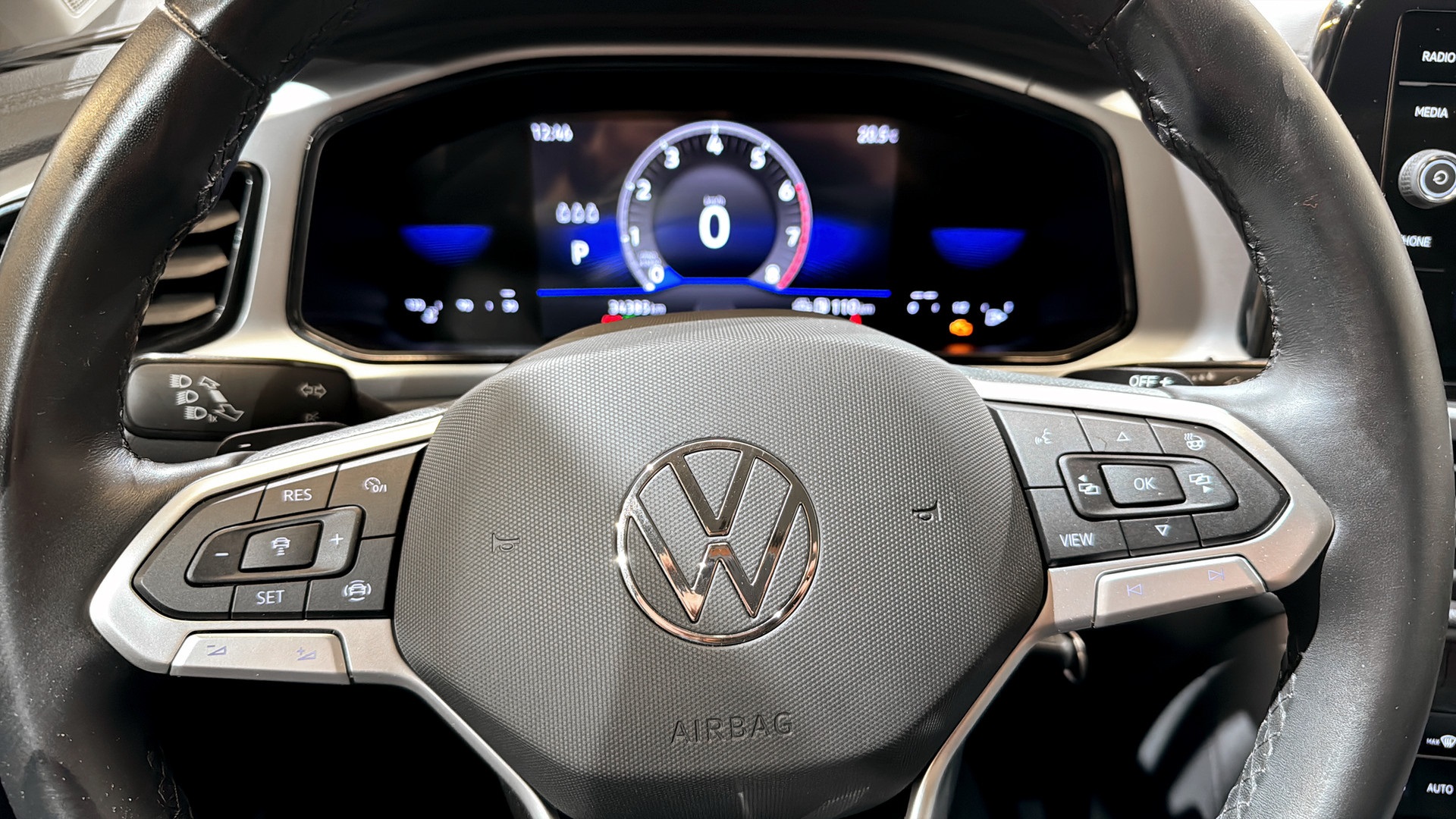 Volkswagen T-Roc JRA273