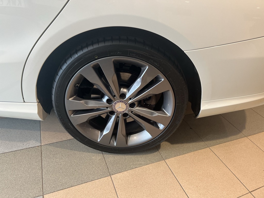 Mercedes CLA 200 JRG059
