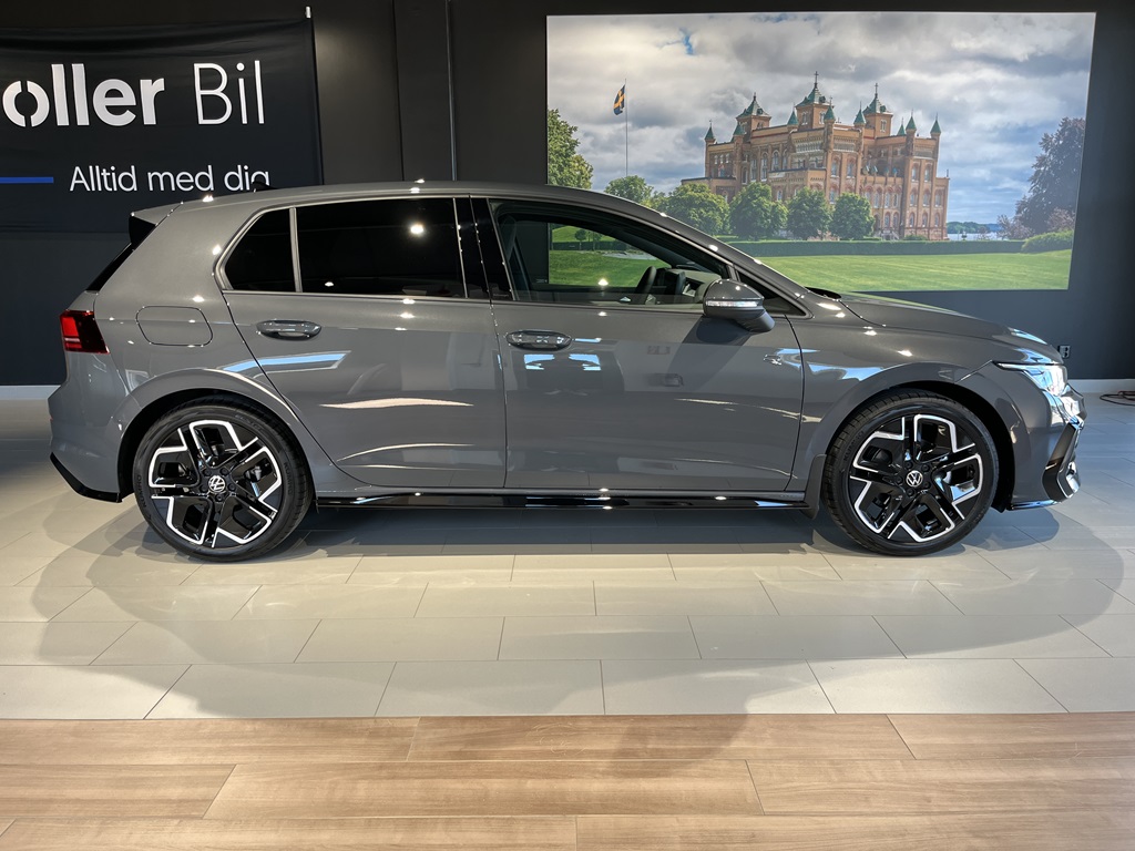 Volkswagen Golf JRJ06L