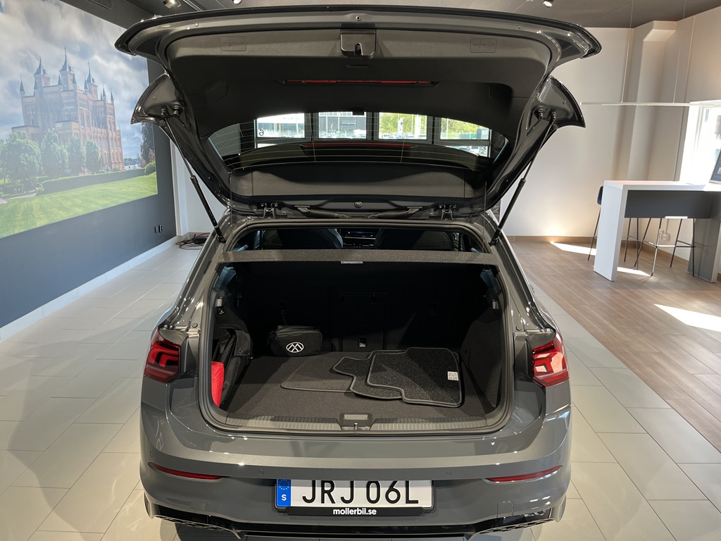 Volkswagen Golf JRJ06L