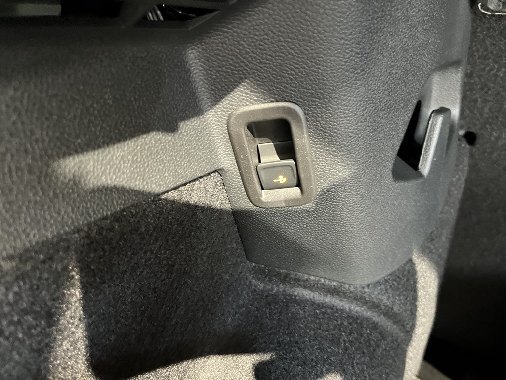 Volkswagen Golf JRJ06L