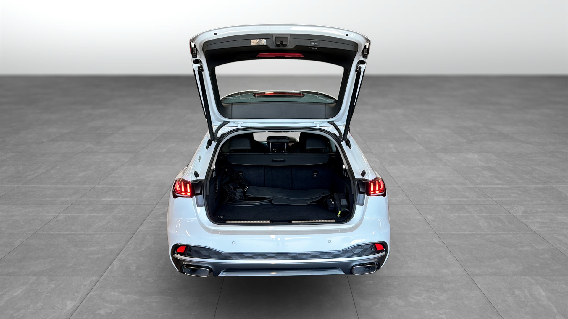 Audi A5 Avant JRT16J