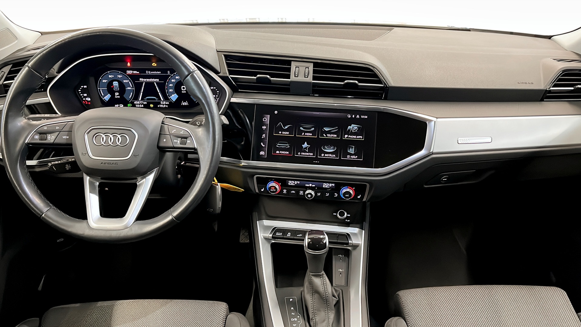 Audi Q3 JRZ15K