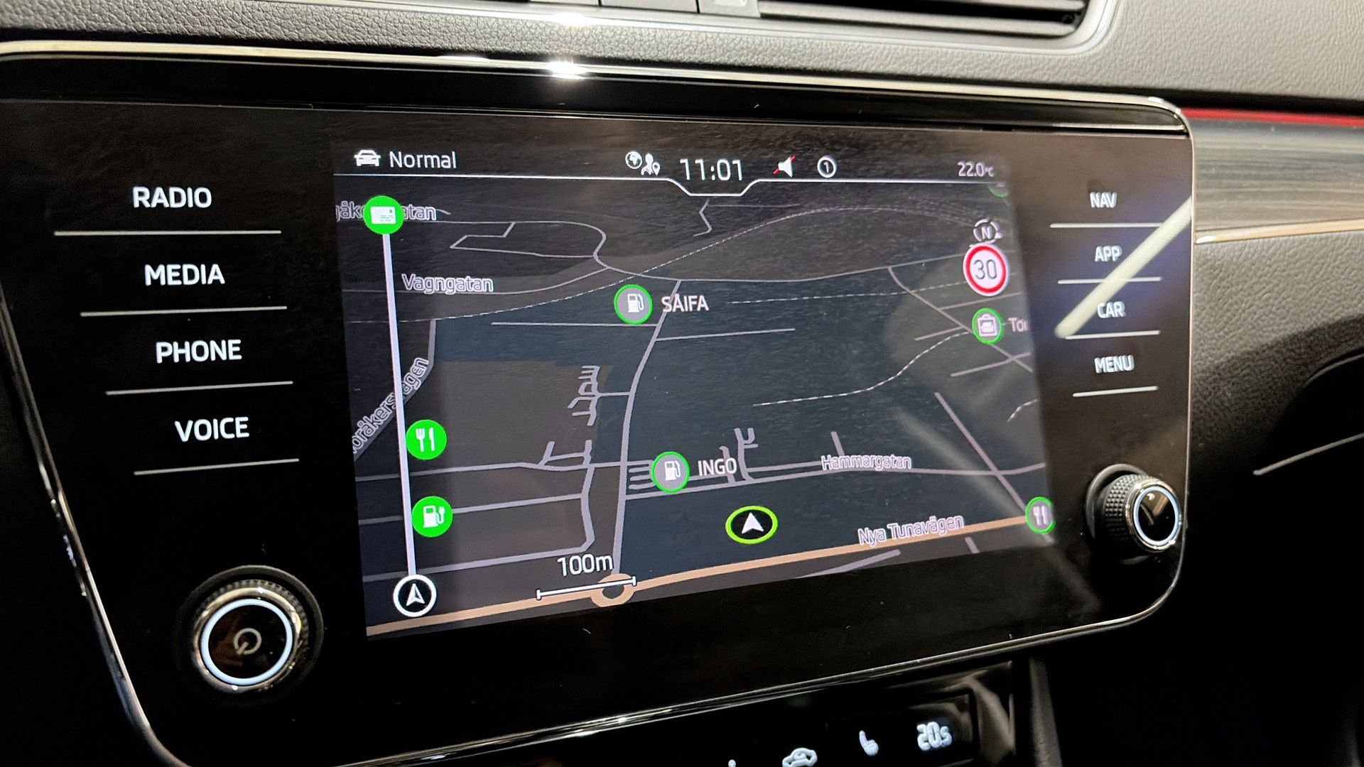 Skoda Superb JSF96P
